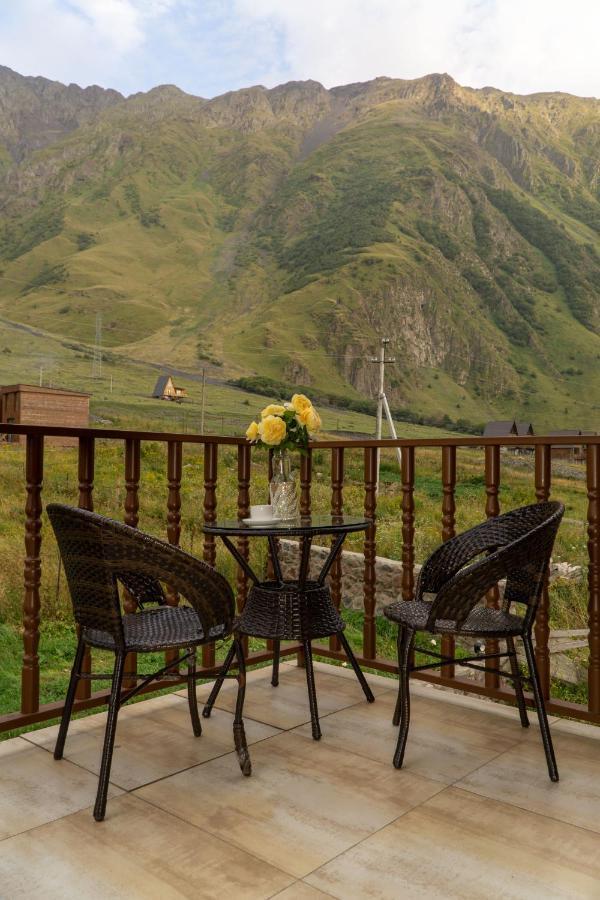 Hotel Diamond Kazbegi Exterior foto